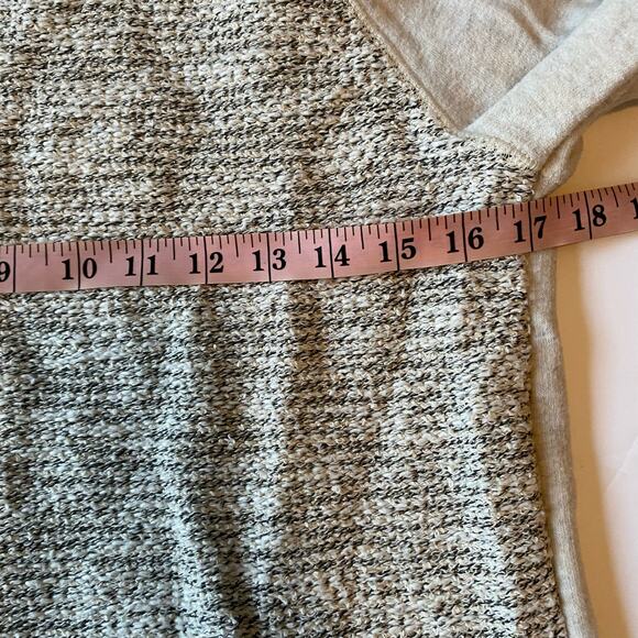 Lou & Grey Metallic Gray Sweater Pullover Size Small - Picture 6 of 9